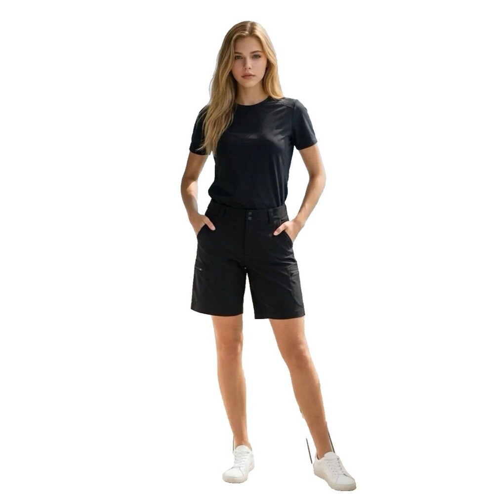L.L. Bean Womens Black Nylon Cargo Bermuda Shorts  Size 4   Activewear Gorpcore